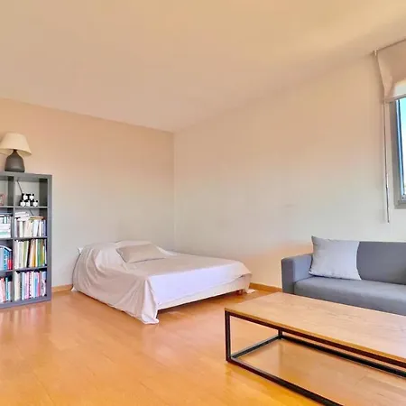 Oliviers De Fabron Apartment